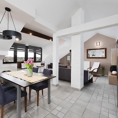 דירות סלוניי Studio Apartman Pavletic מראה חיצוני תמונה