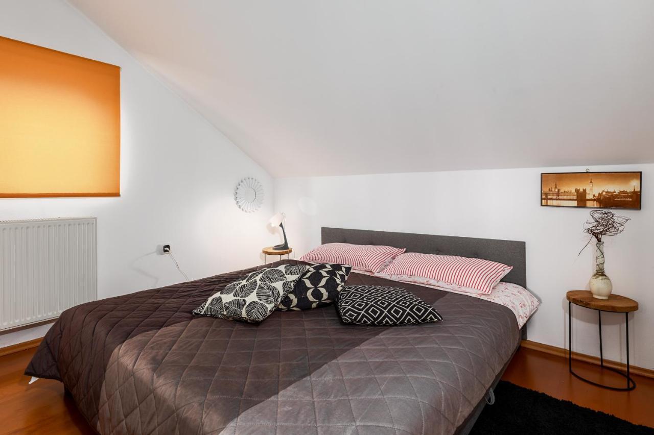 דירות סלוניי Studio Apartman Pavletic מראה חיצוני תמונה